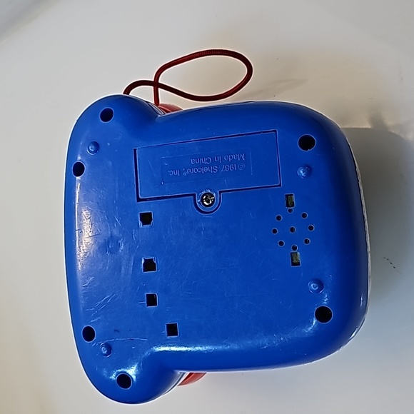 Vintage Shelcore Musical Pop up Phone - Picture 3 of 5